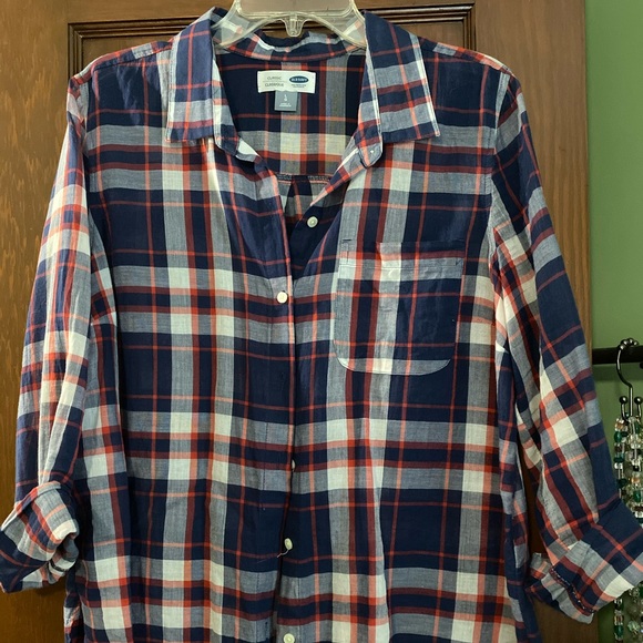 Old Navy Tops - Button up